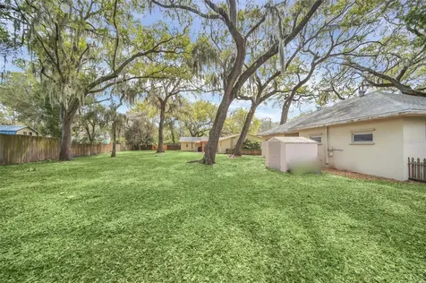 581 Woodlawn Terrace Kissimmee FL 34744