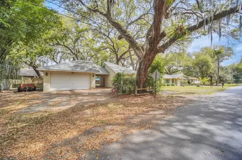 581 Woodlawn Terrace Kissimmee FL 34744