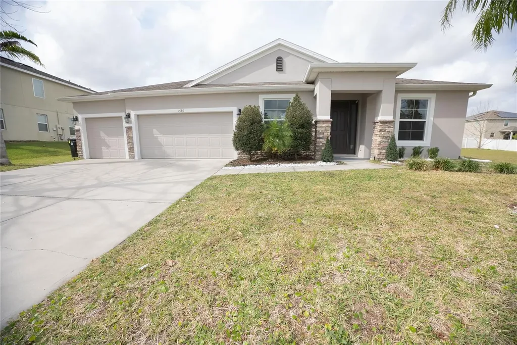 1086 Rock Creek Street Apopka FL 32712