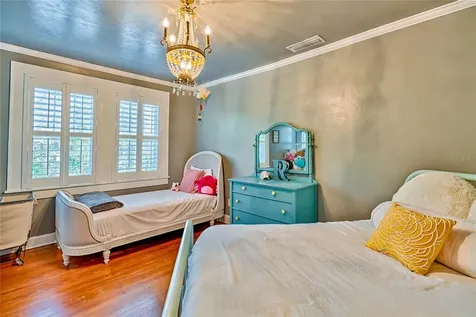 5918 SW 13th Street Gainesville FL 32608