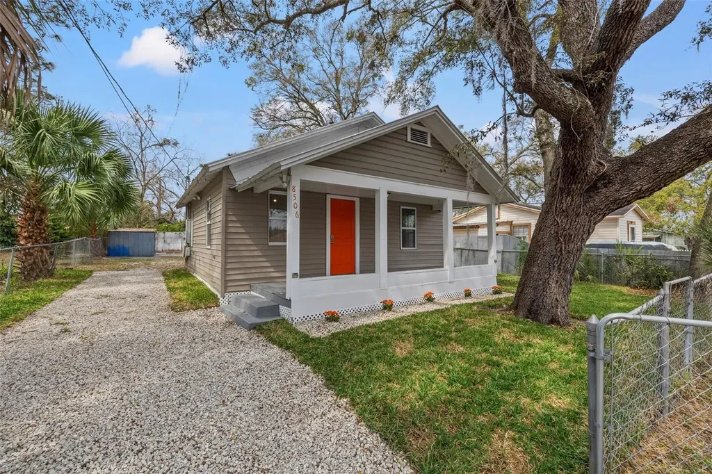 8506 N Branch Avenue Tampa FL 33604
