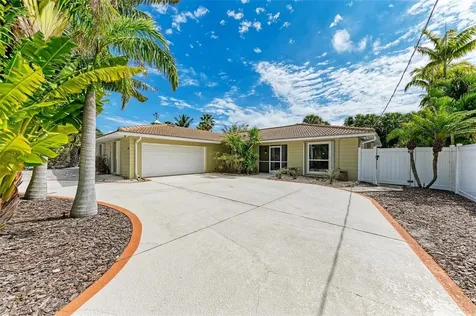 505 72nd Street Holmes Beach FL 34217