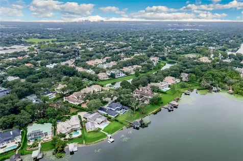 1727 Lake Berry Drive Winter Park FL 32789