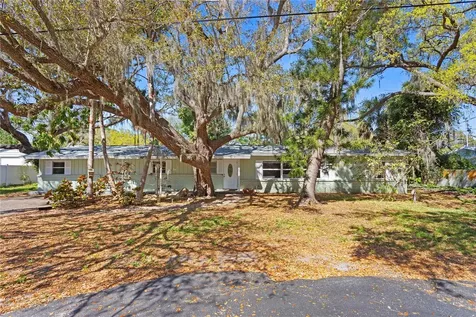 4747 Riverwood Circle Sarasota FL 34231