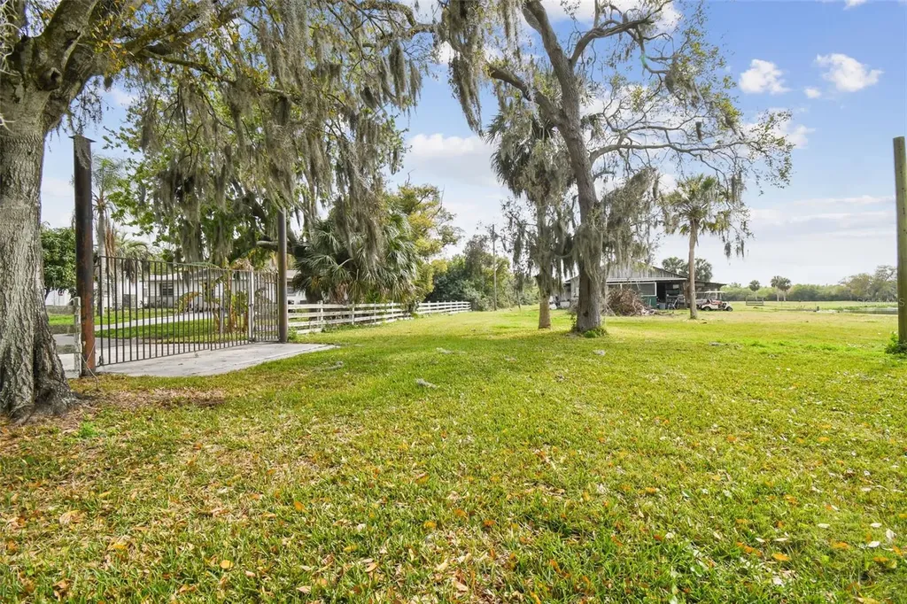 Kibler Lane Holiday FL 34691