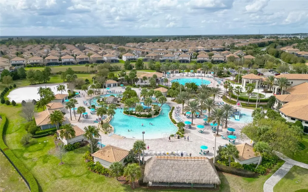 815 Ocean Course Avenue Davenport FL 33896