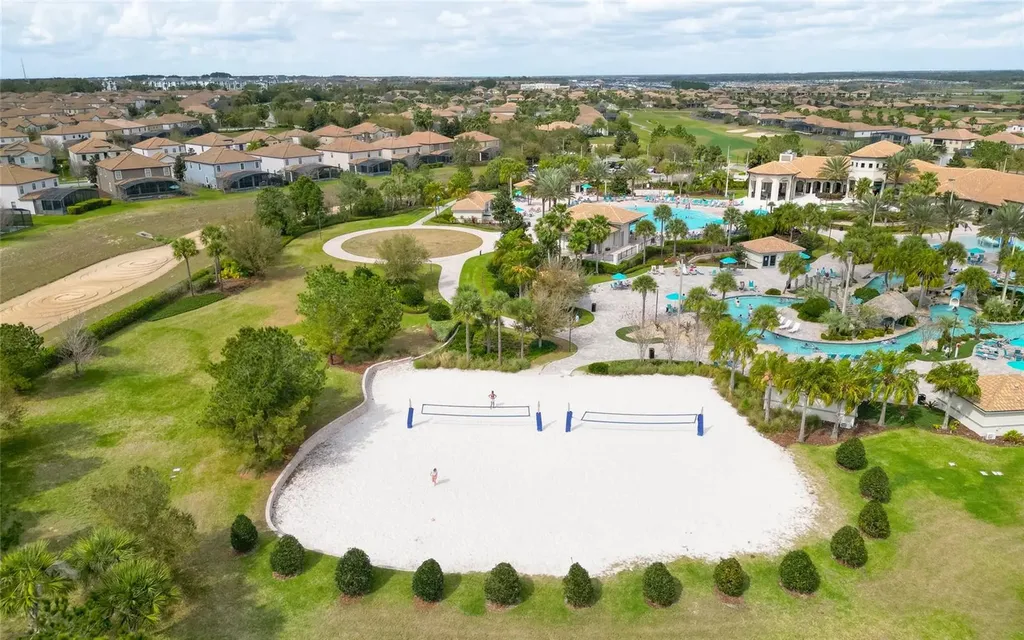 815 Ocean Course Avenue Davenport FL 33896