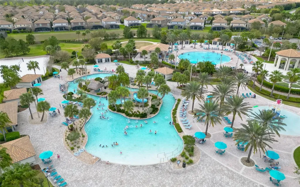 815 Ocean Course Avenue Davenport FL 33896