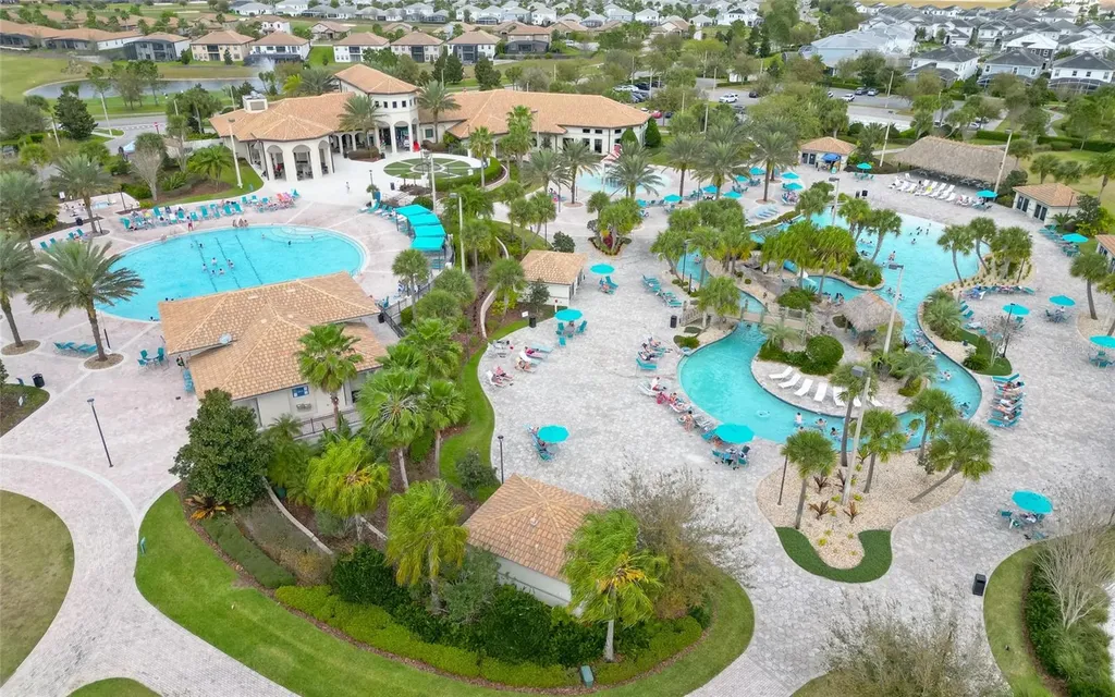 815 Ocean Course Avenue Davenport FL 33896