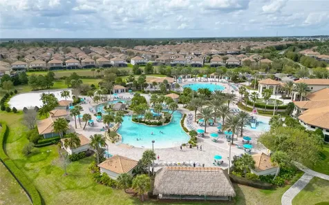 815 Ocean Course Avenue Davenport FL 33896