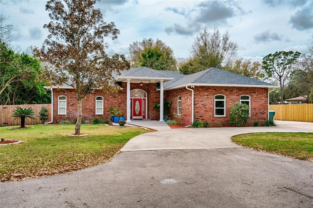 25515 SW 16th Avenue Newberry FL 32669