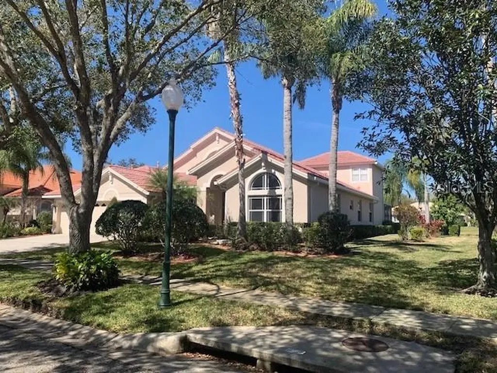10252 Estuary Drive Tampa FL 33647