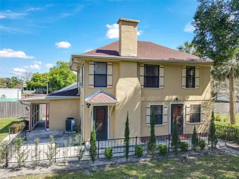 113 Leon Avenue Deland FL 32720