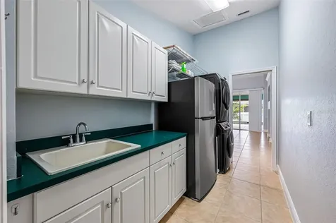 232 NW 25th Place Cape Coral FL 33993