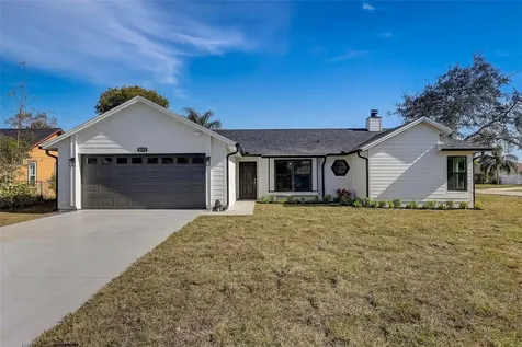 3253 Buckland Street Deltona FL 32738