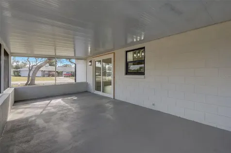 3253 Buckland Street Deltona FL 32738