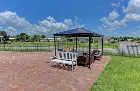 1308 Calle Grand Street Bradenton FL 34209