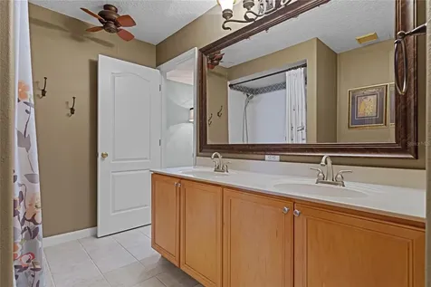 818 Arbormoor Place Lake Mary FL 32746