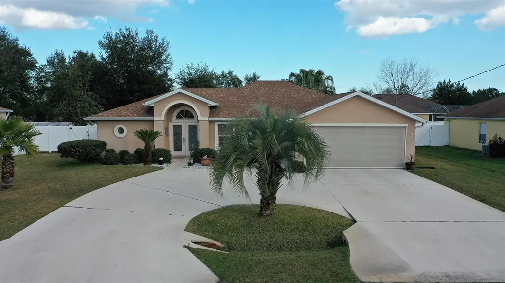 28 Lamar Lane Palm Coast FL 32137