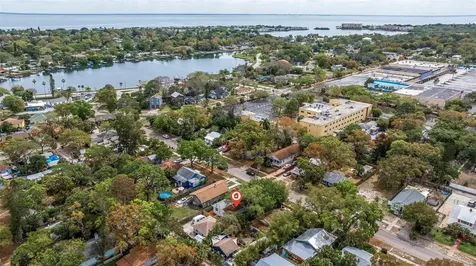 459 41st Avenue S St Petersburg FL 33705