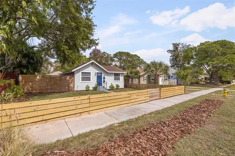 459 41st Avenue S St Petersburg FL 33705