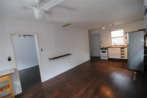 459 41st Avenue S St Petersburg FL 33705