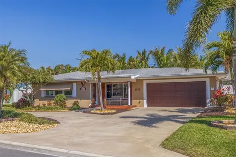 1322 Robin Road S St Petersburg FL 33707