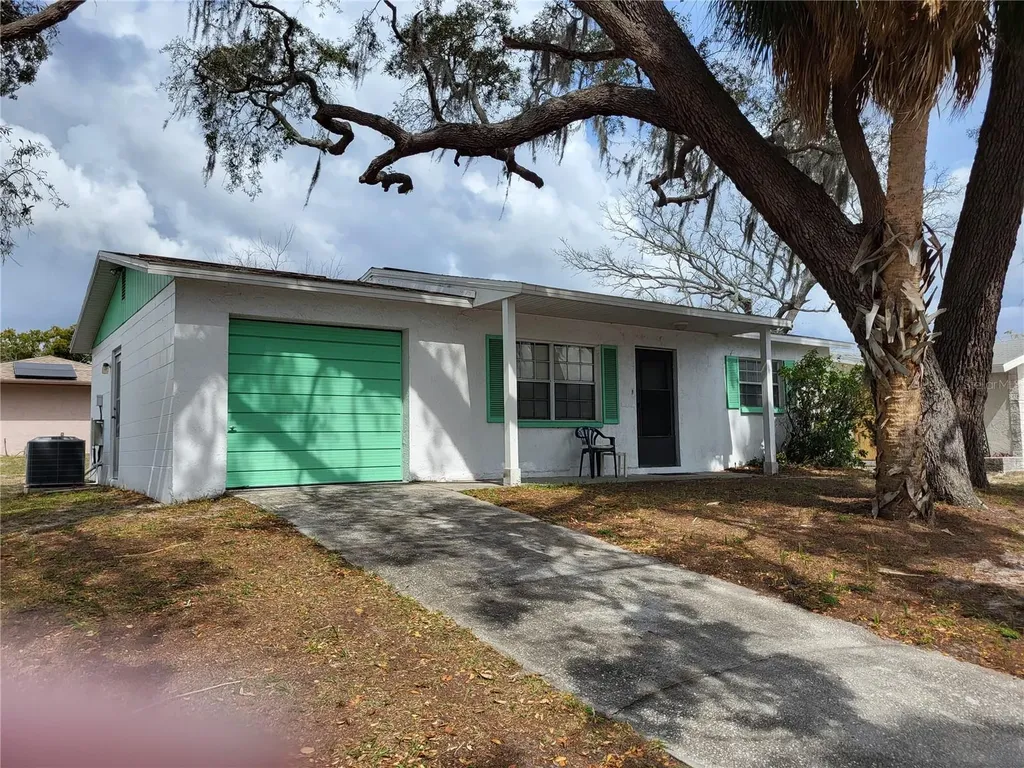 8011 Colton Drive Port Richey FL 34668