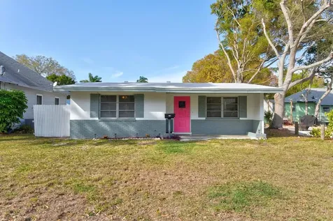 2710 4th Avenue W Bradenton FL 34205