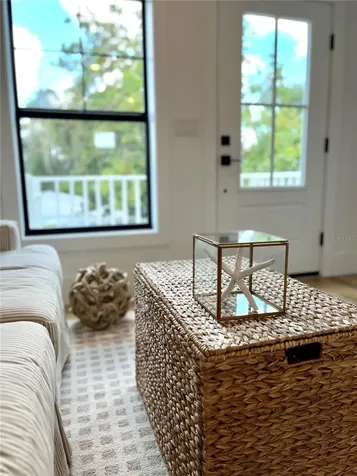 806 S Jefferson Avenue Sarasota FL 34237