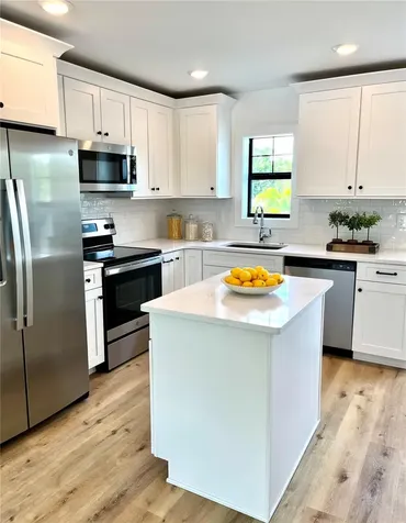 806 S Jefferson Avenue Sarasota FL 34237