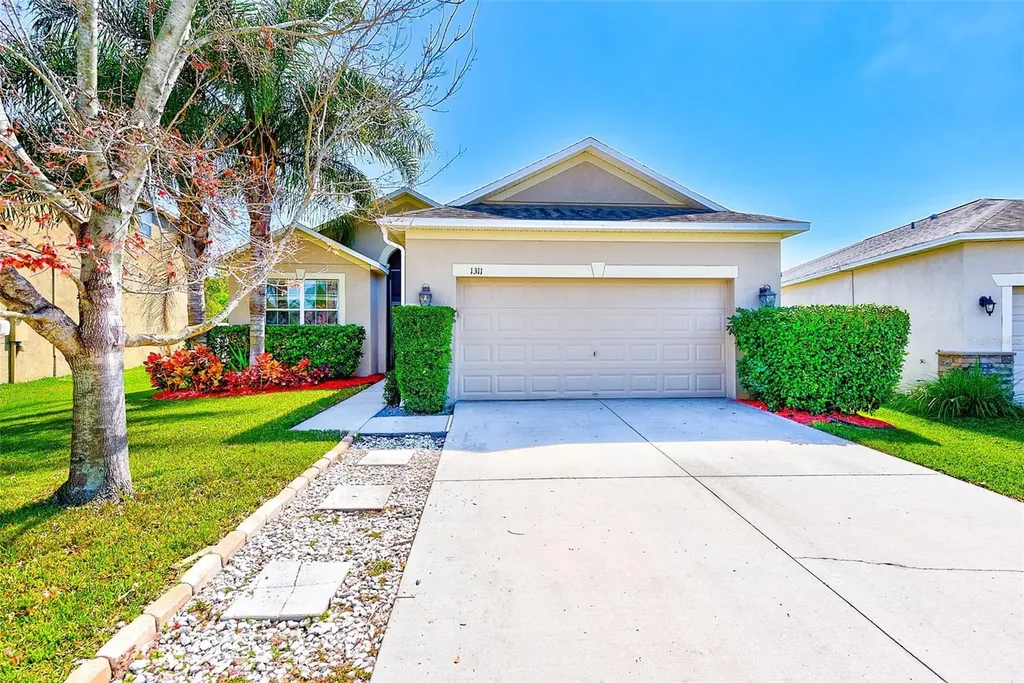 1311 Oak Pond Street Ruskin FL 33570