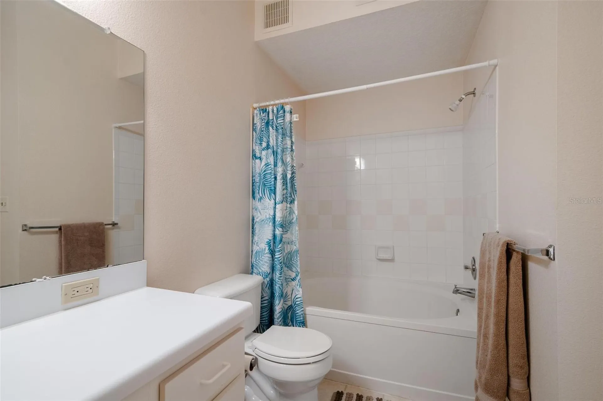 11490 Villa Grand Fort Myers FL 33913