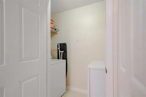 11490 Villa Grand Fort Myers FL 33913