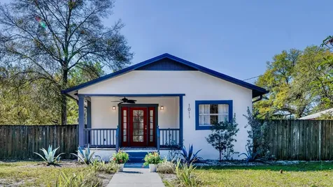 1011 E Ellicott Street Tampa FL 33603