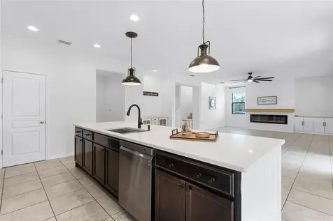 9296 Chandler Drive Groveland FL 34736