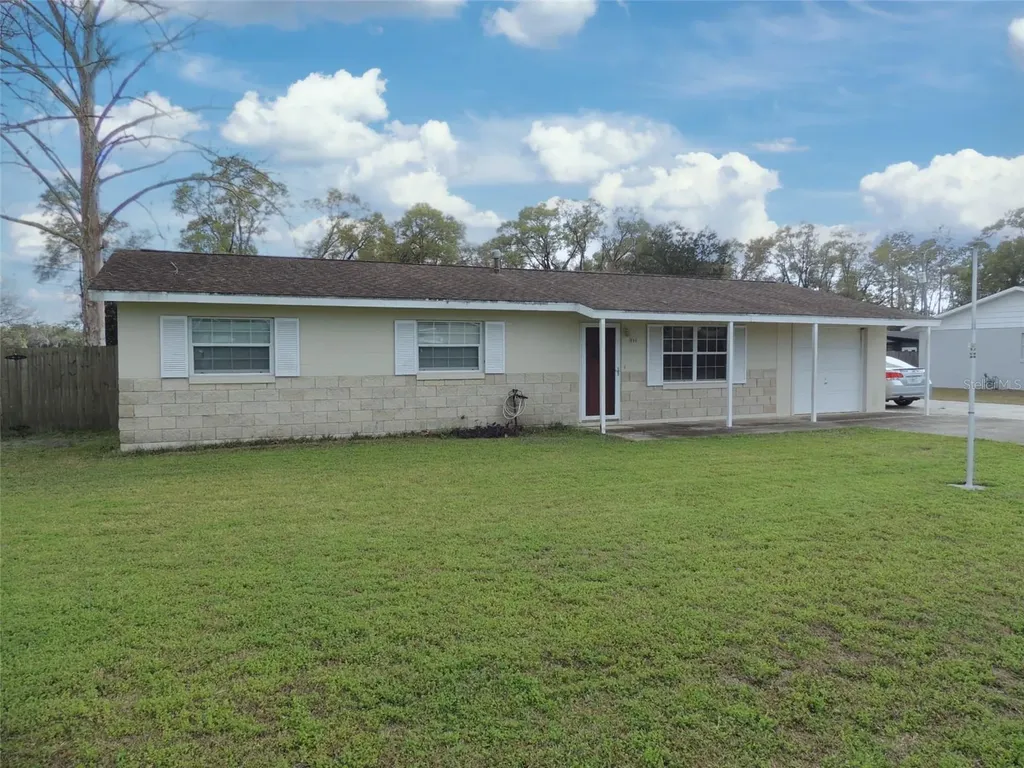 800 NE 43rd Street Ocala FL 34479