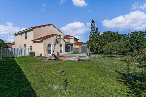 2313 Santa Lucia Street Kissimmee FL 34743