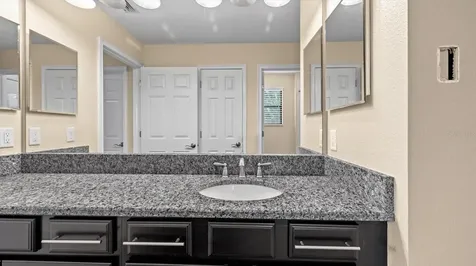 17911 Saint Croix Isle Drive Tampa FL 33647