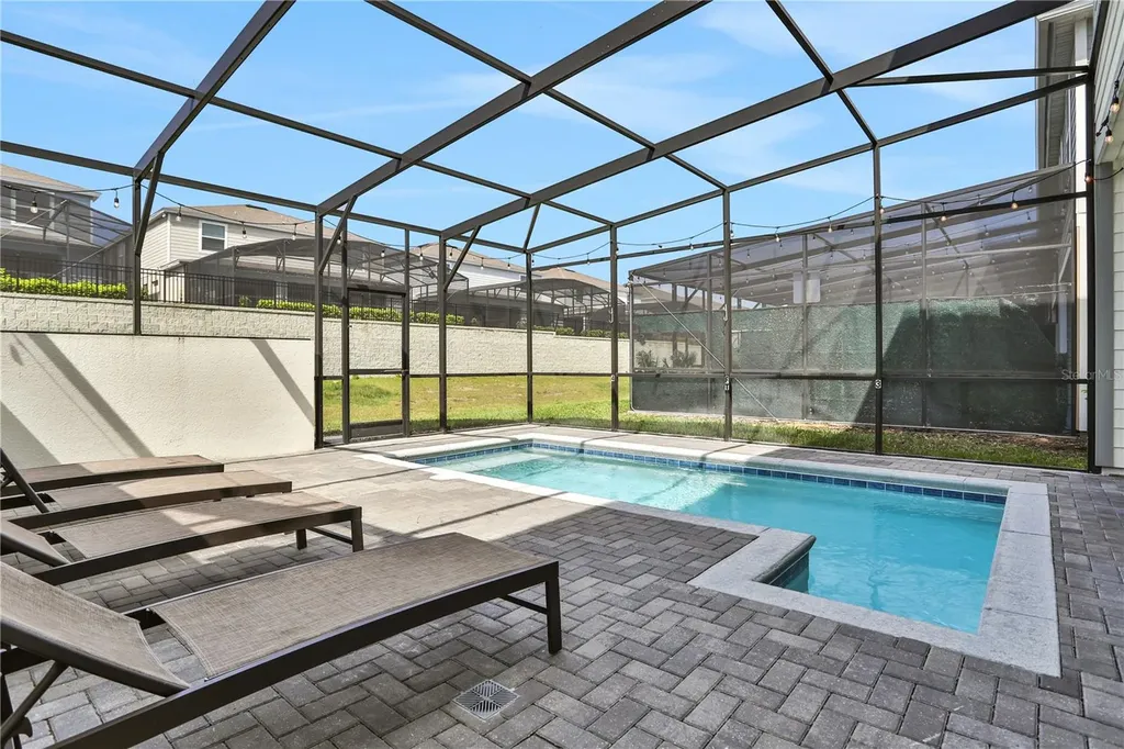 900 Paradise Drive Davenport FL 33897