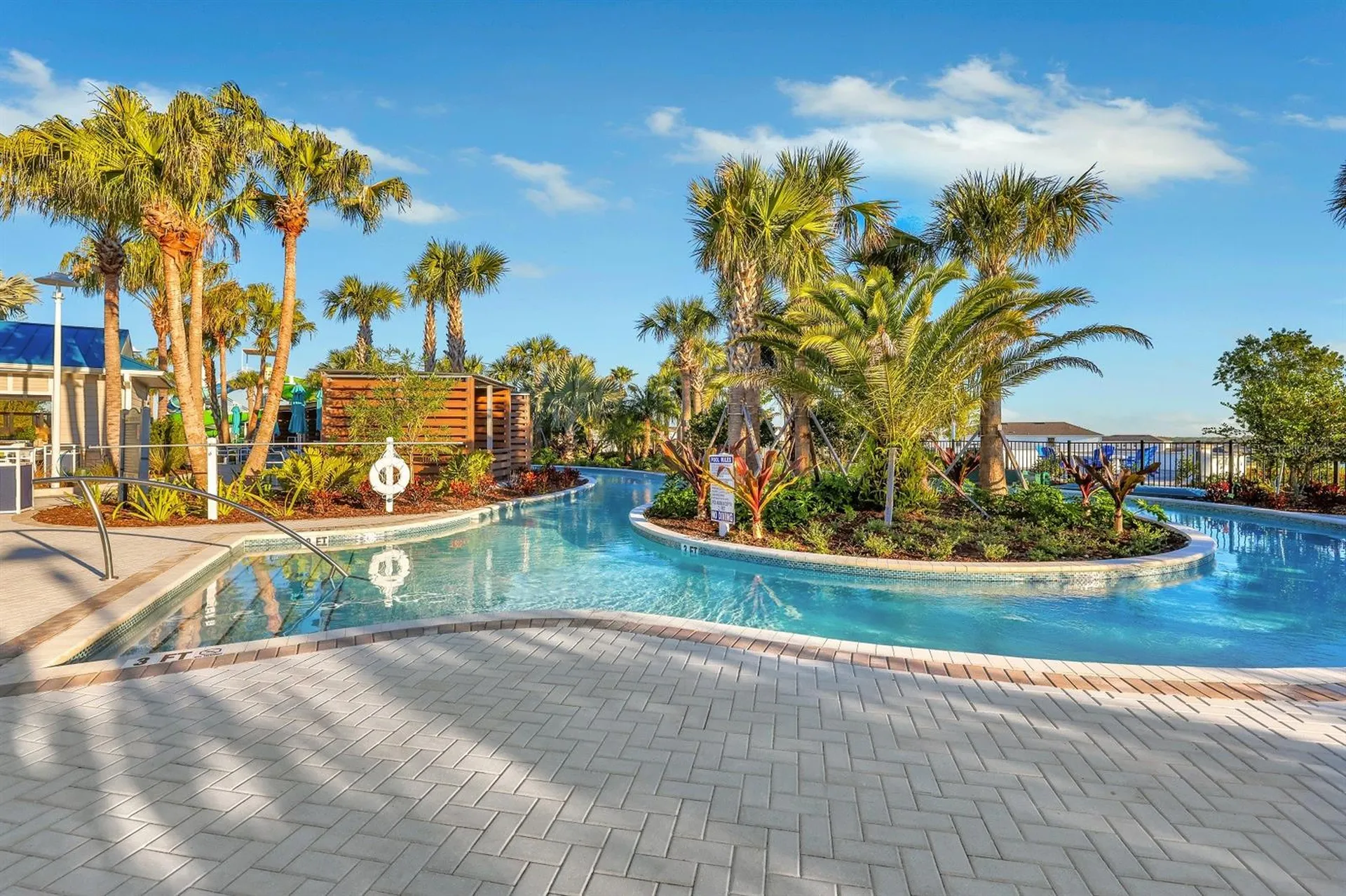 900 Paradise Drive Davenport FL 33897
