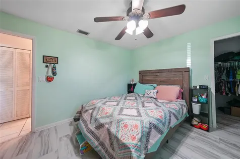 1419 SE 22nd Street Cape Coral FL 33990