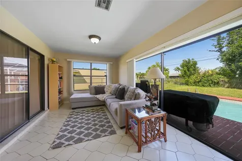 1419 SE 22nd Street Cape Coral FL 33990