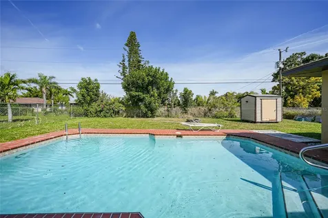 1419 SE 22nd Street Cape Coral FL 33990