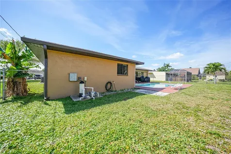 1419 SE 22nd Street Cape Coral FL 33990