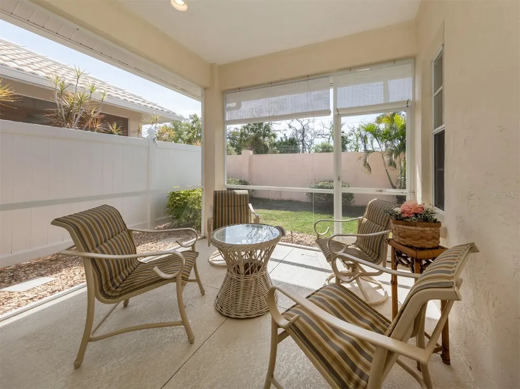 1202 Berkshire Circle Venice FL 34292