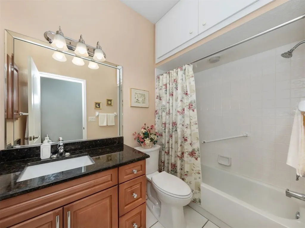 1202 Berkshire Circle Venice FL 34292