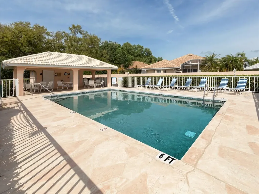 1202 Berkshire Circle Venice FL 34292