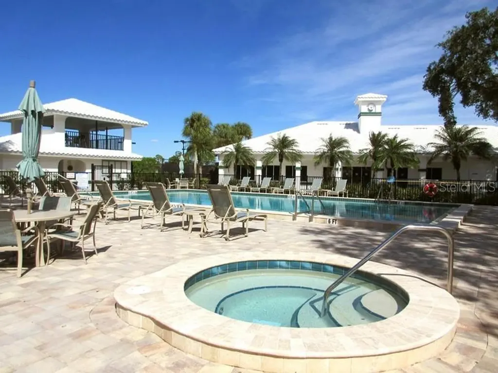 1202 Berkshire Circle Venice FL 34292