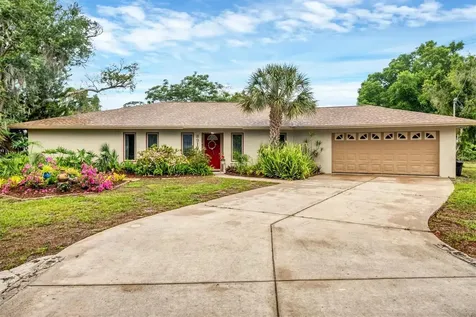 8910 Phyliss Avenue Sarasota FL 34231